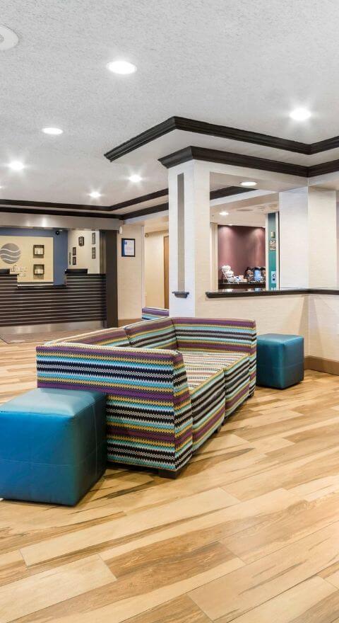 Comfort Inn & Suites